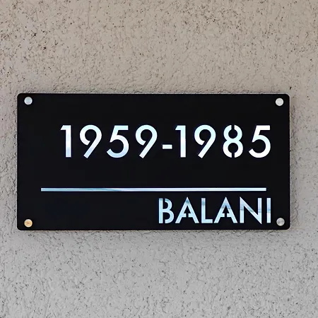 וילה Balani Široka