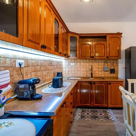 Balani Villa Široka